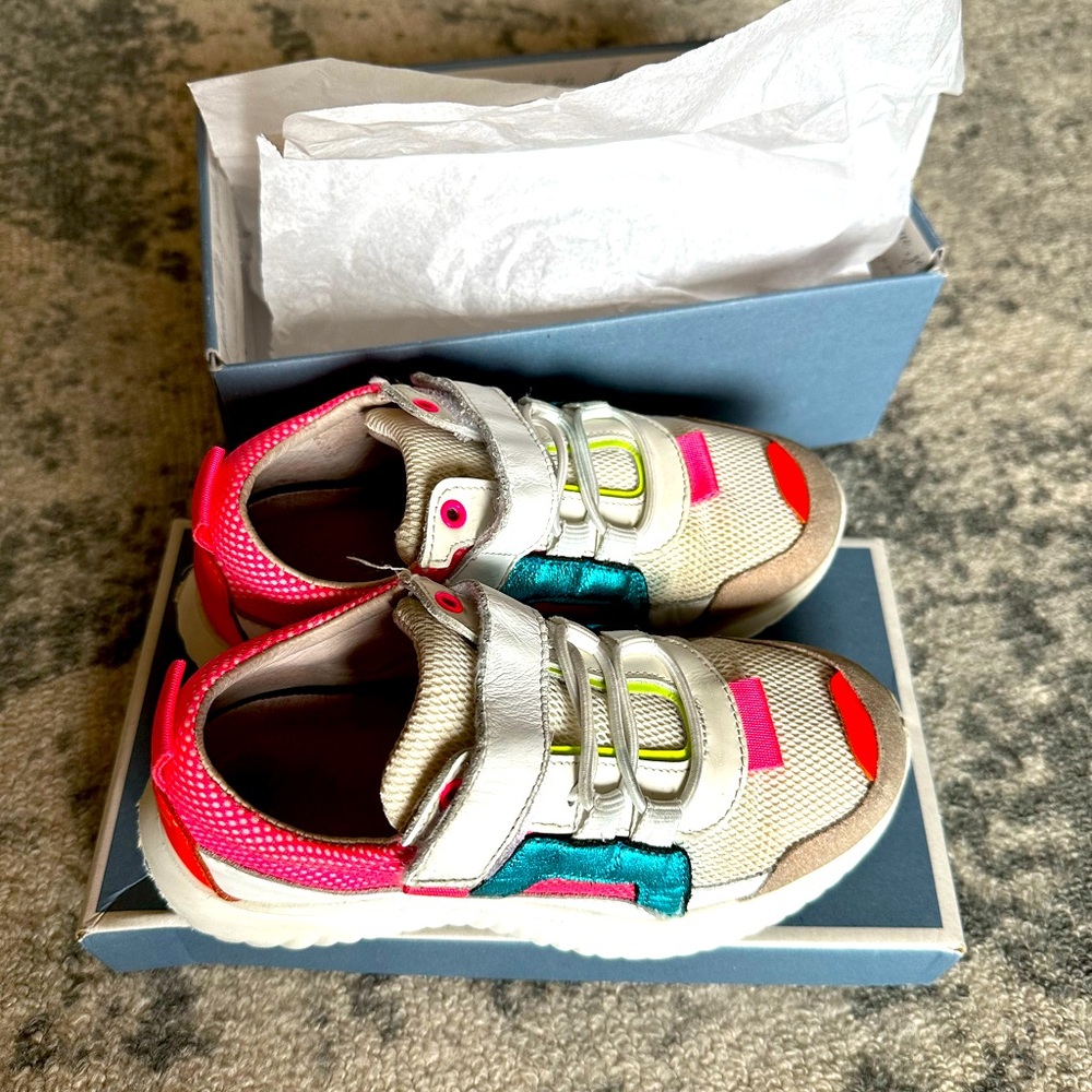 Jacadi girl running trainers , size 31EU( 13 US)